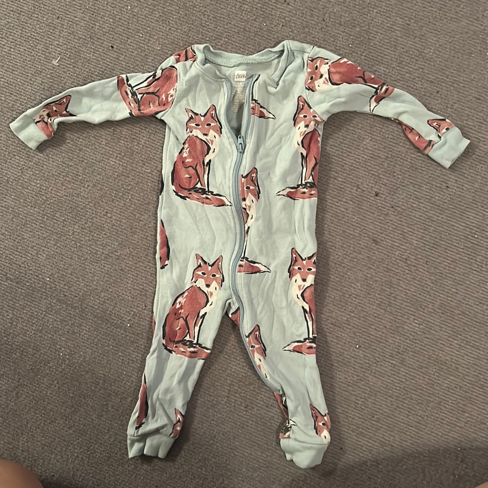 GUC ( just was wear) footless baby PJ’s Tea Collection